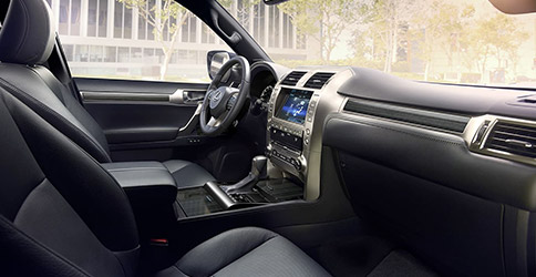 Lexus GX Front seats and dashboard